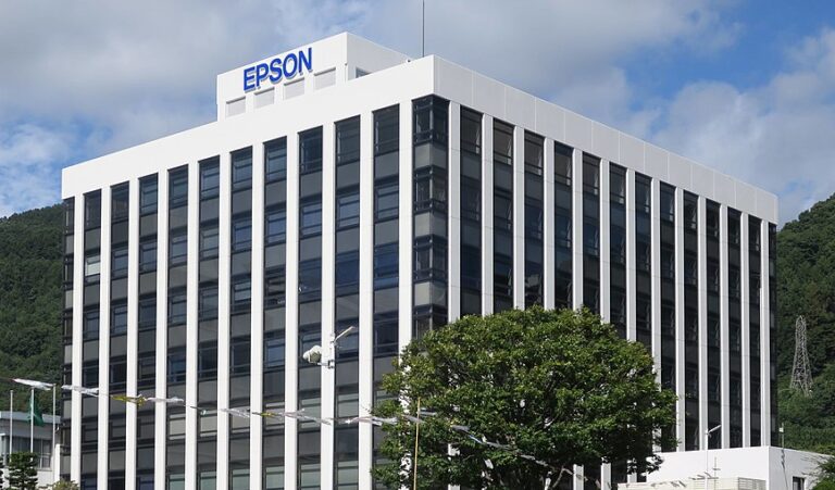 Seiko_Epson_headquarters_north_2